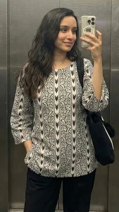 AAROHI ETHNIC KURTI AD6003 image 1